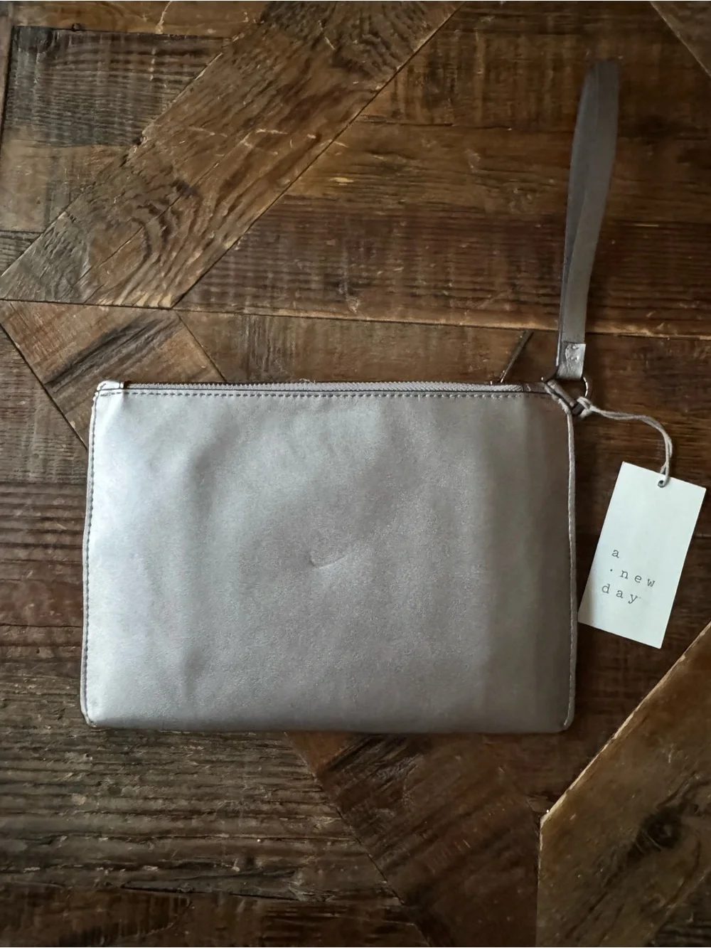 A New Day Metallic Silver Padded Wristlet Clutch NWT